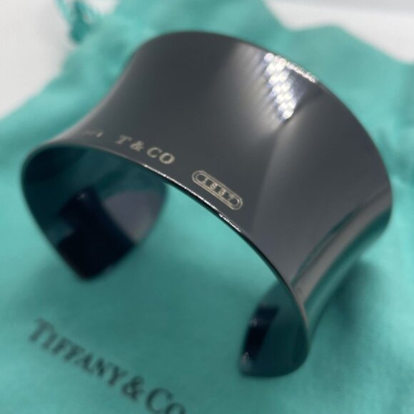 Tiffany & Co. 1837 Wide Titanium Cuff Bracelet 6" Circumference – Excellent - Picture 2 of 12